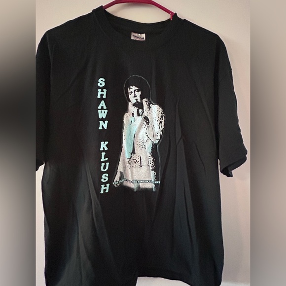 Other - SHAWN KLUSH • ELVIS T-Shirt  • sz Large